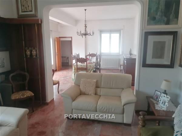 Appartamento con terrazzo a Grosseto