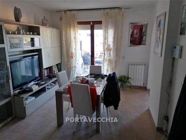 Trilocale con terrazzo a Grosseto