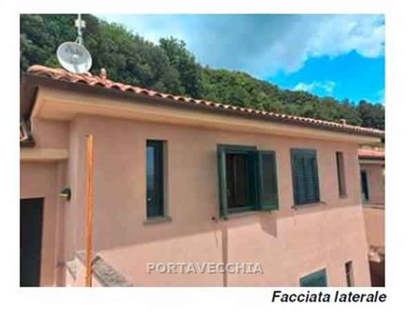 Trilocale con terrazzo a Campagnatico