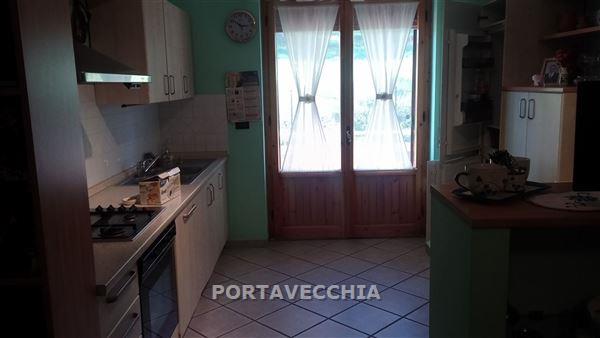 Appartamento con terrazzo a Cinigiano