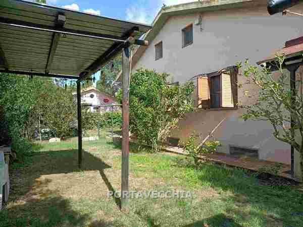 Villa con giardino a Grosseto