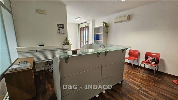 Ufficio con terrazzo a Grosseto