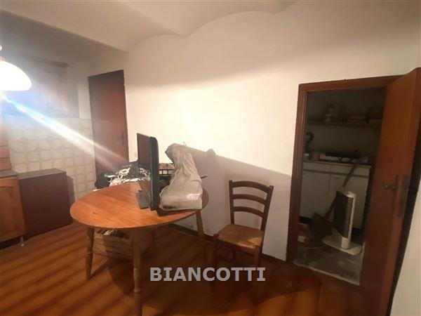 Appartamento con giardino a Scansano