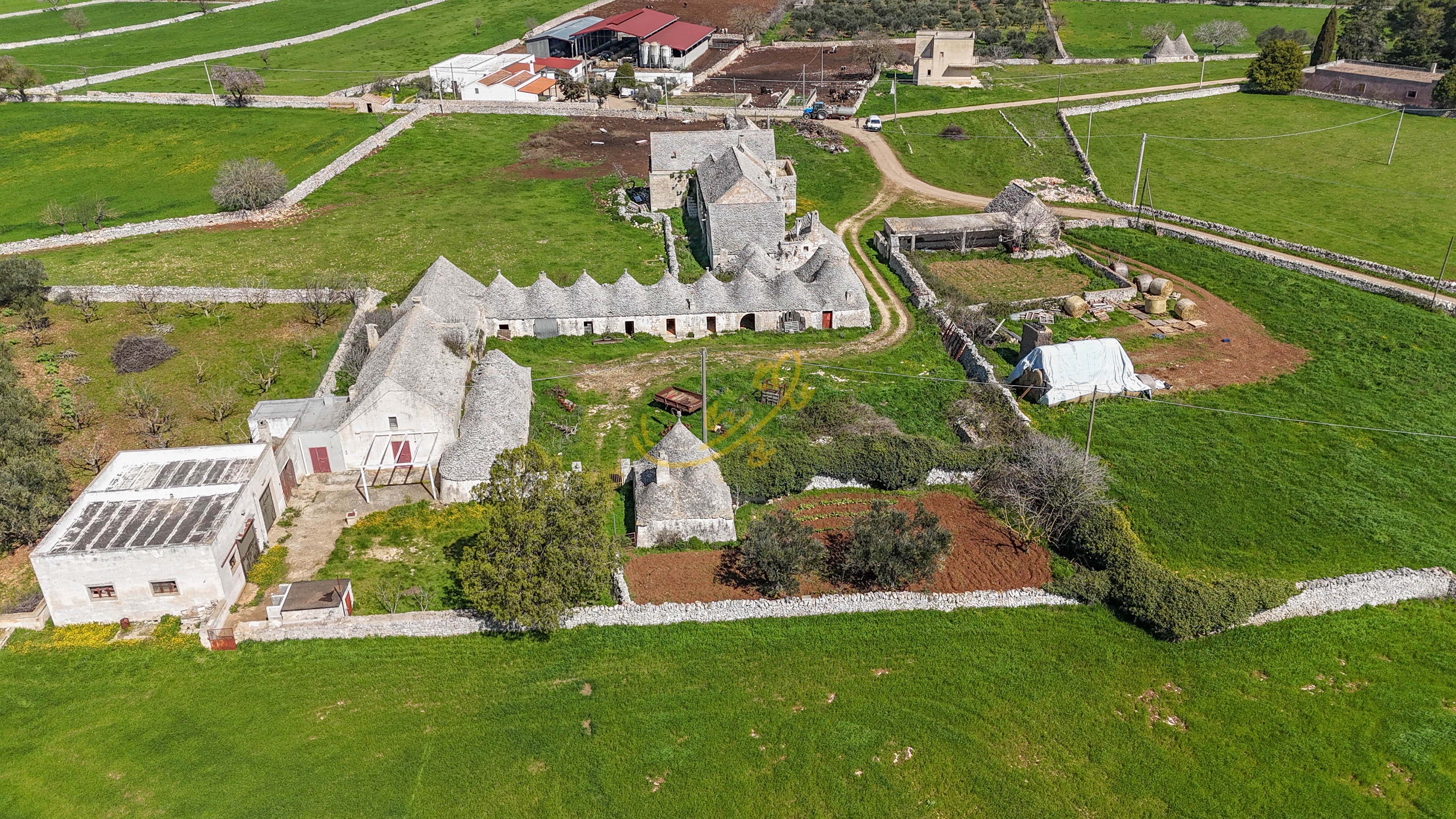 Rustico in vendita a Noci