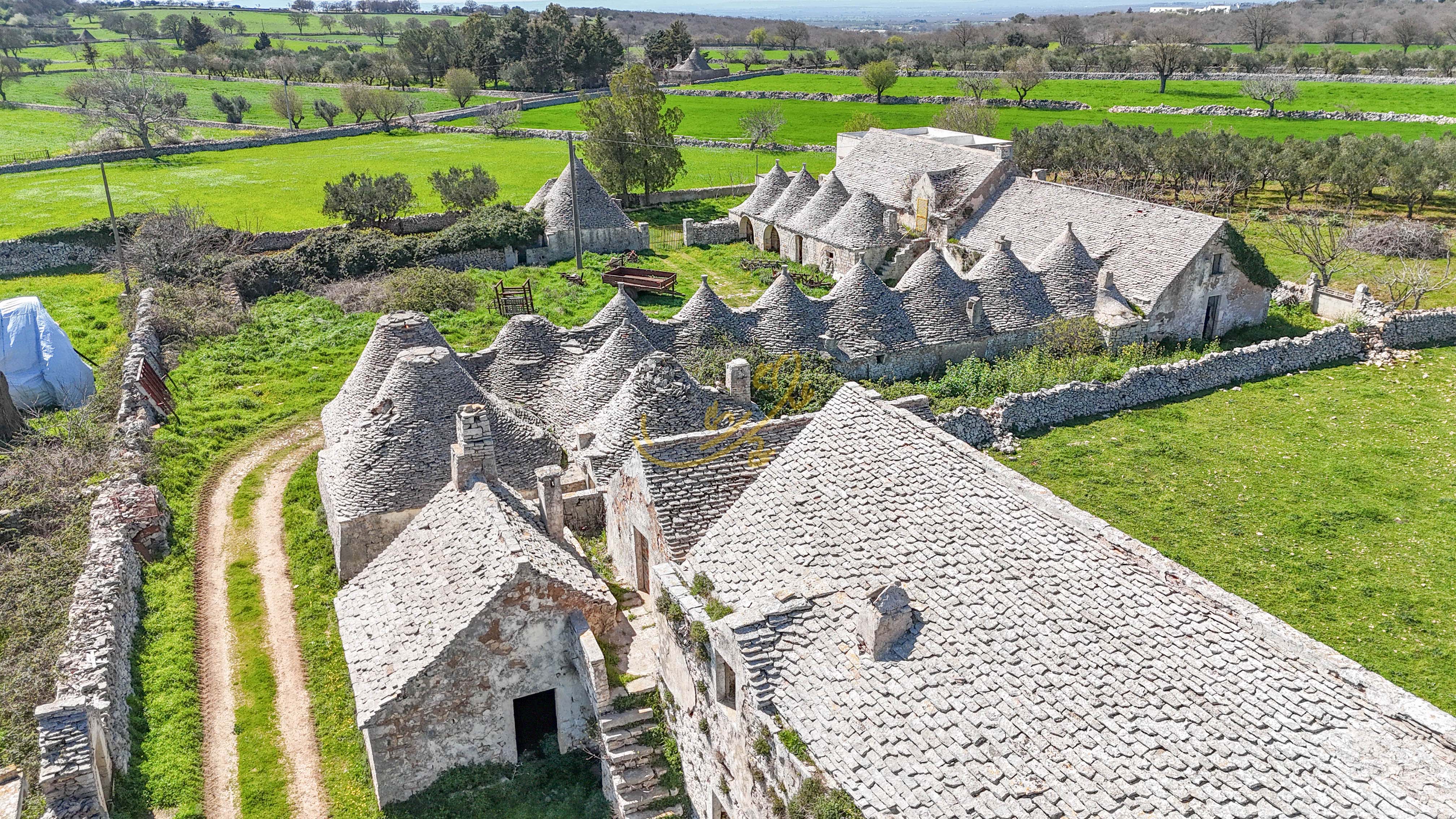 Rustico in vendita a Noci