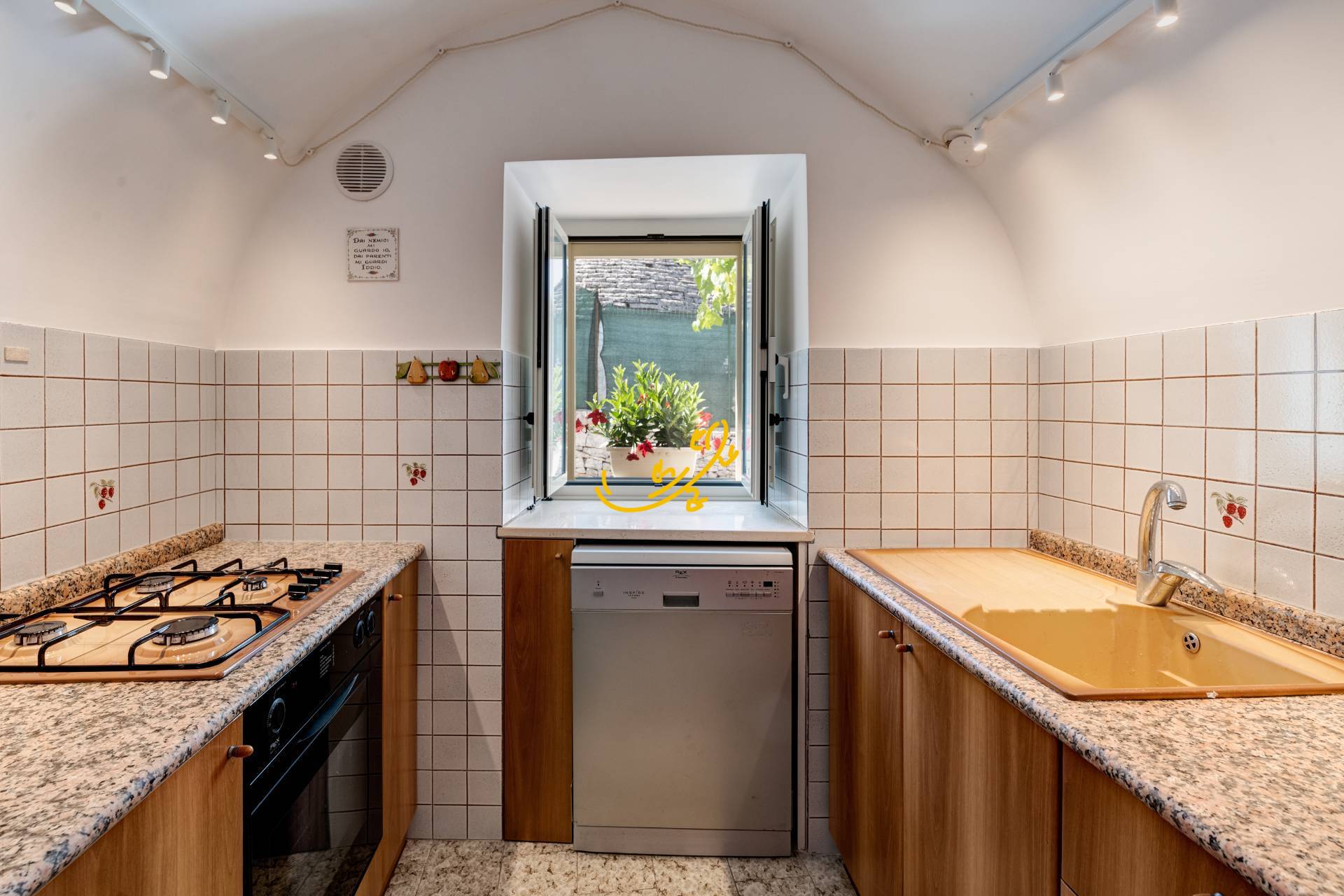 Trullo in vendita a Locorotondo