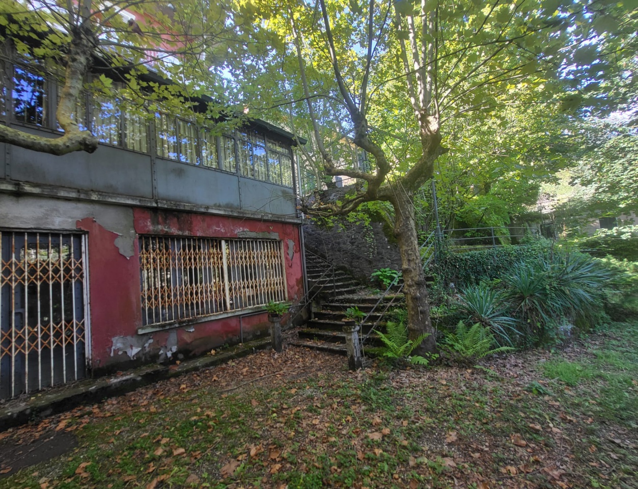 Attivit commerciale con giardino in ponte alla venturina, Sambuca Pistoiese
