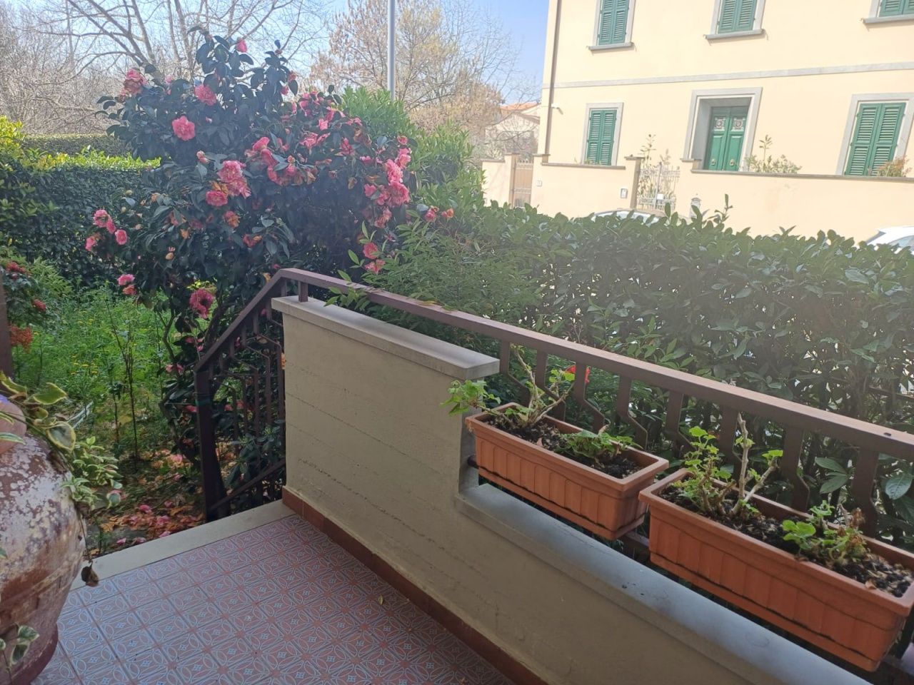 Appartamento con giardino in viale borgovalsugana, Prato