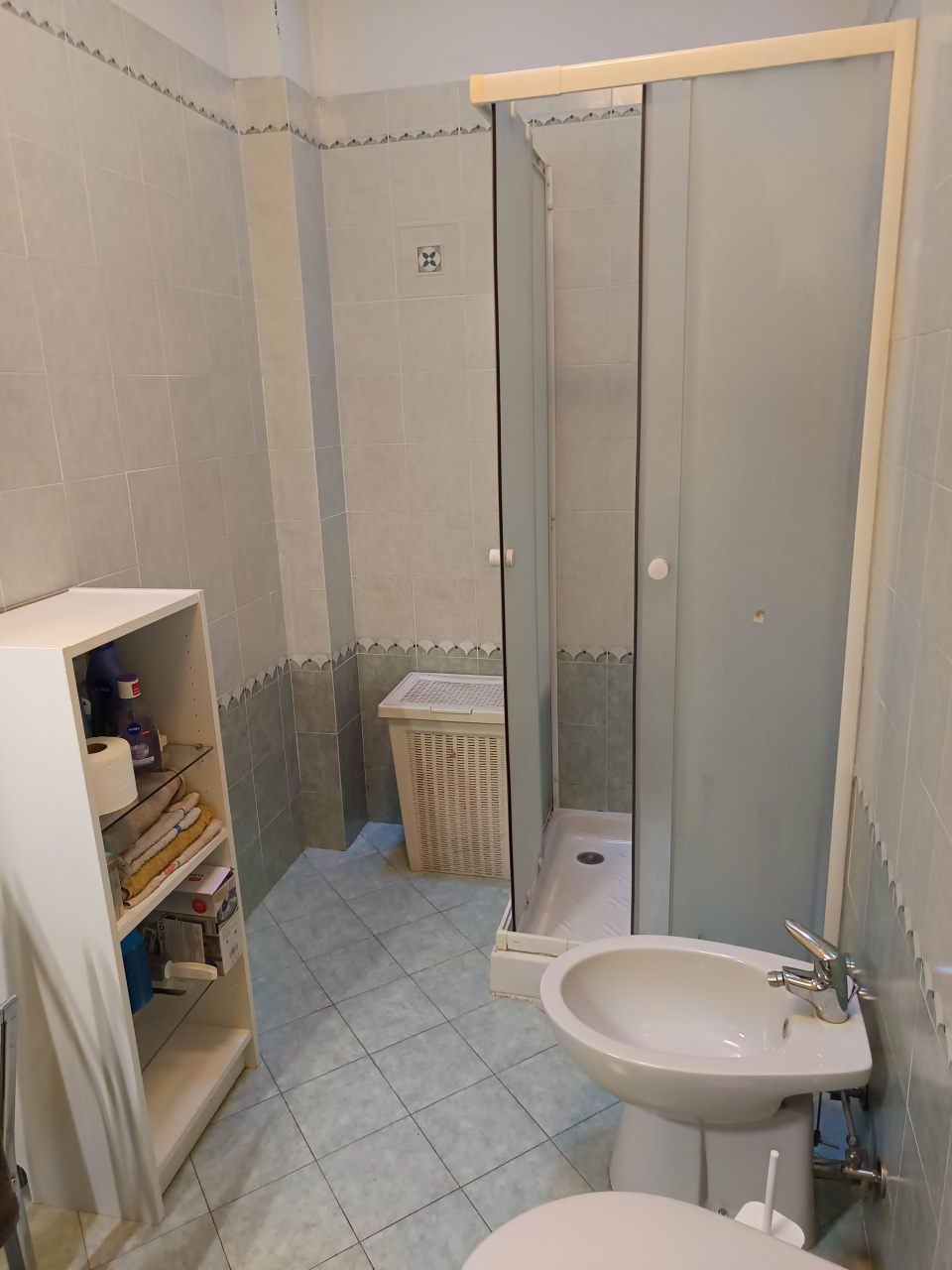 Casa indipendente in vendita in via per casale, Prato