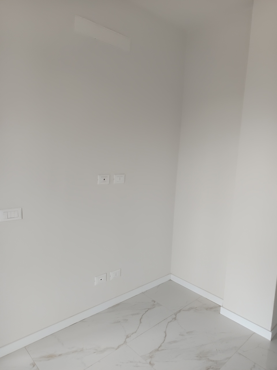 Casa indipendente con giardino in via caciolli, Prato