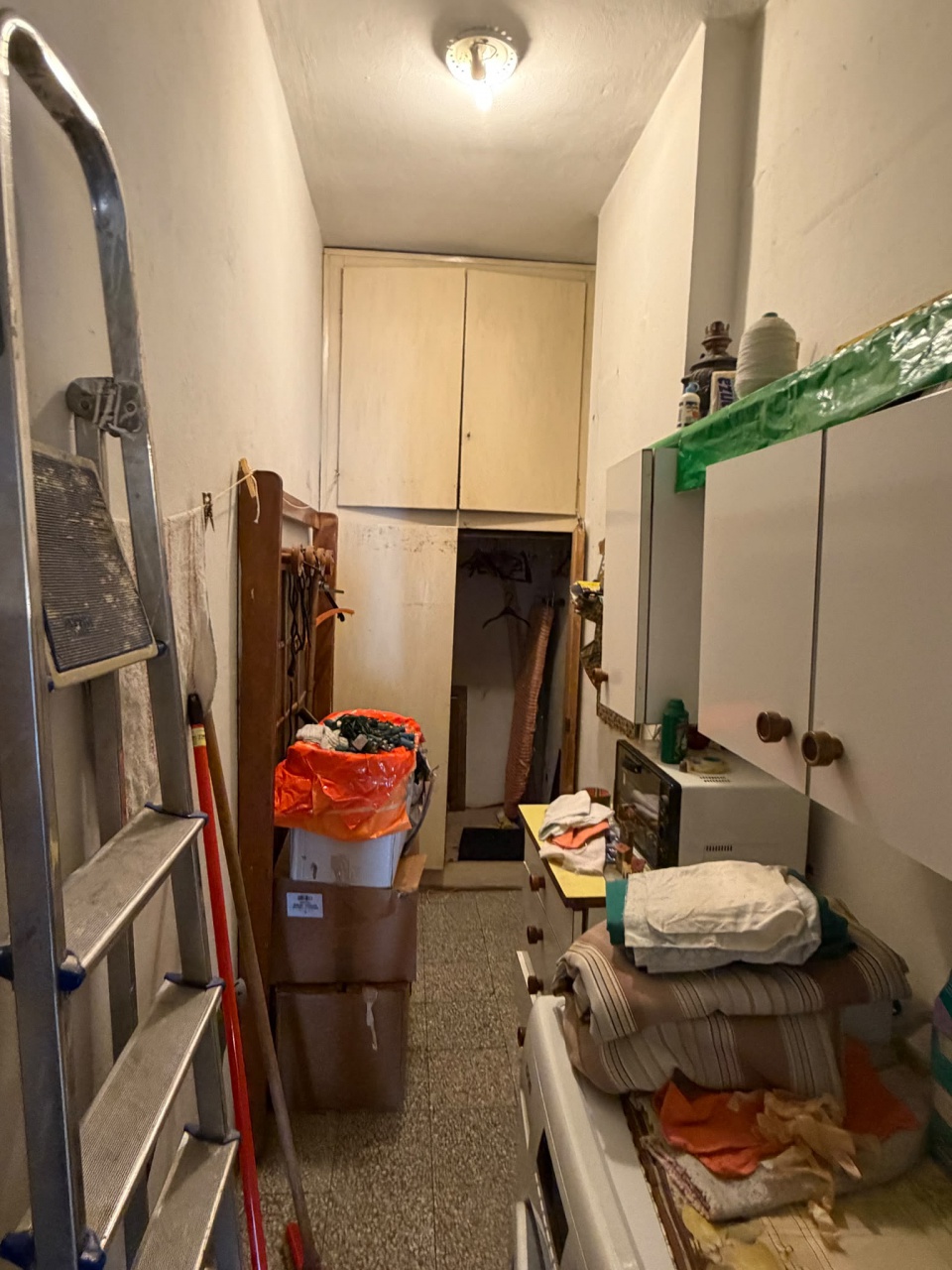 Appartamento con box in via padova, Prato