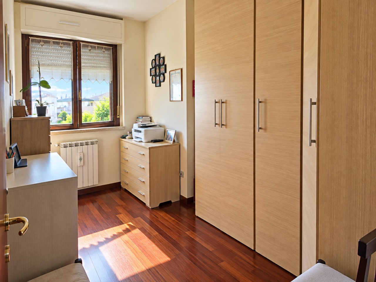 Appartamento con terrazzo in via vulcano, Prato