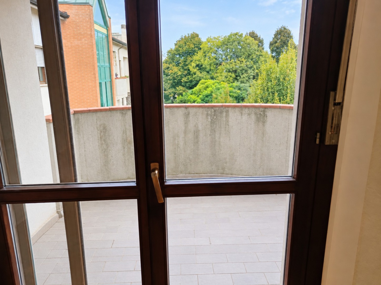 Quadrilocale con terrazzo in via lardarello, Prato