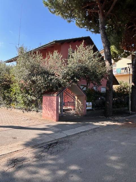 Casa singola in vendita a Cervia, Pinarella