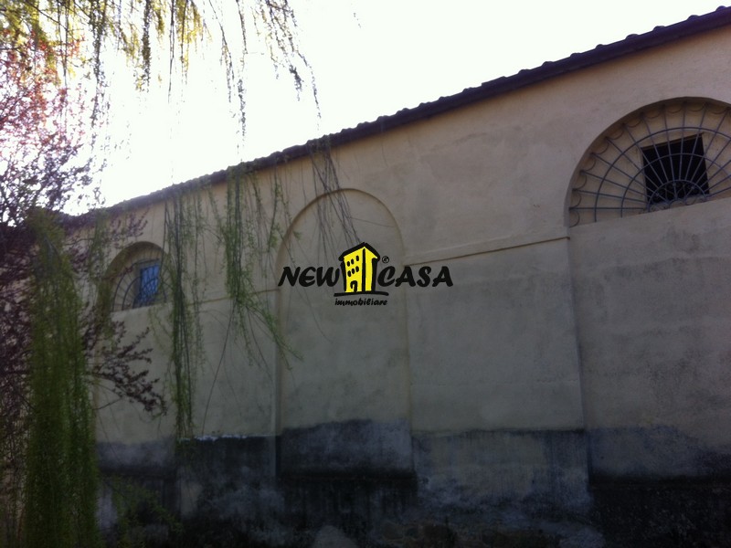 Deposito in affitto a Marciano della Chiana, Cesa