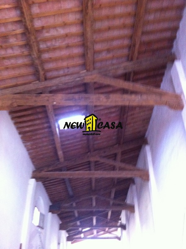 Deposito in affitto a Marciano della Chiana, Cesa