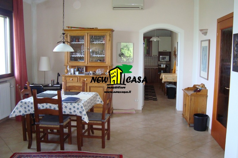 Casa singola in vendita a Borghi