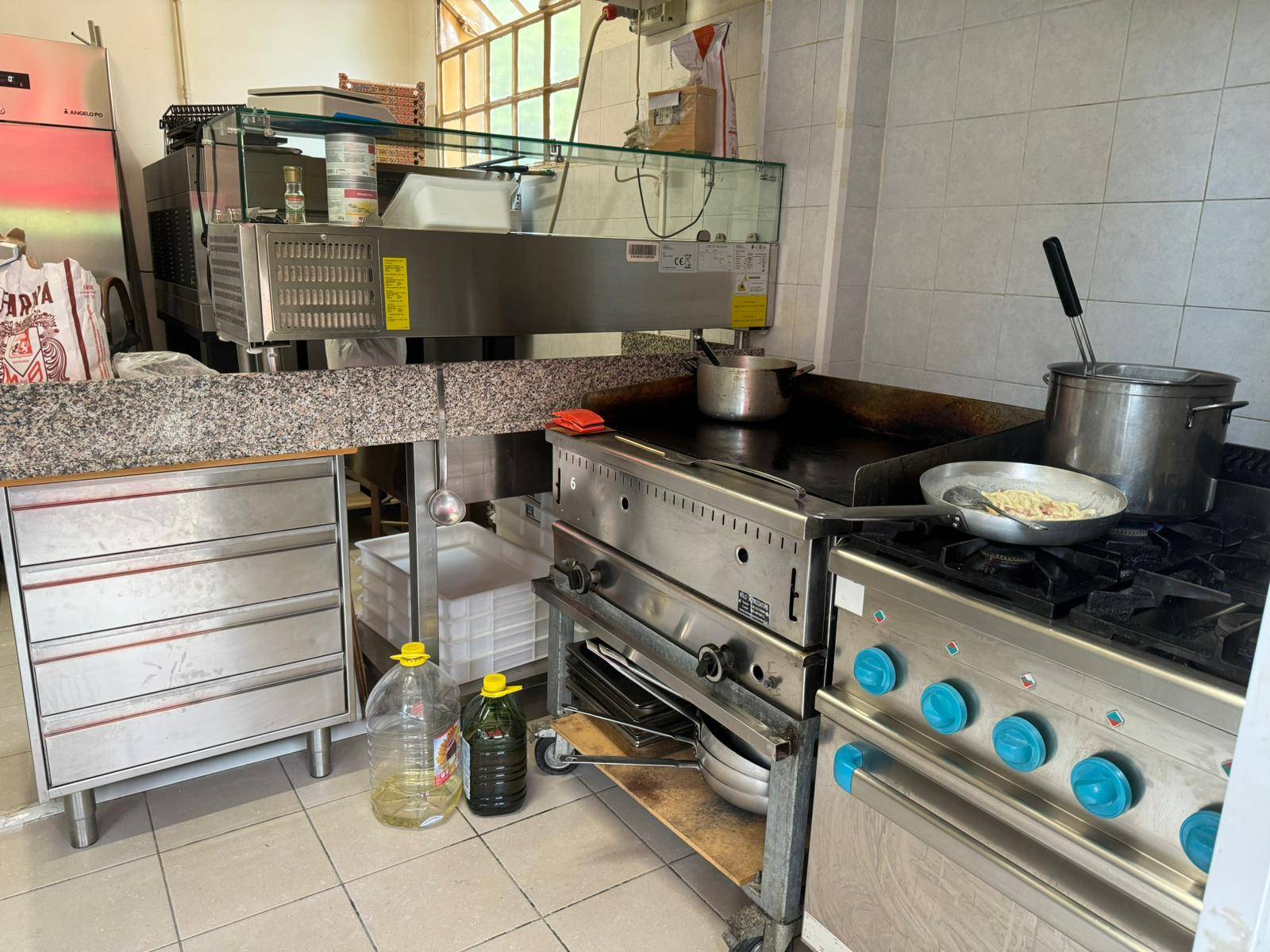 Attivit commerciale in vendita a Ravenna, Santo Stefano