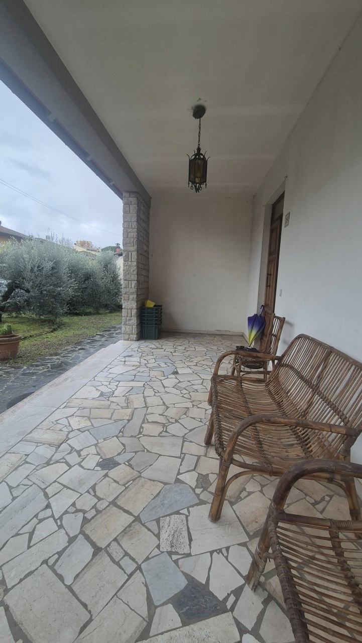 Casa indipendente con giardino a Laterina Pergine Valdarno