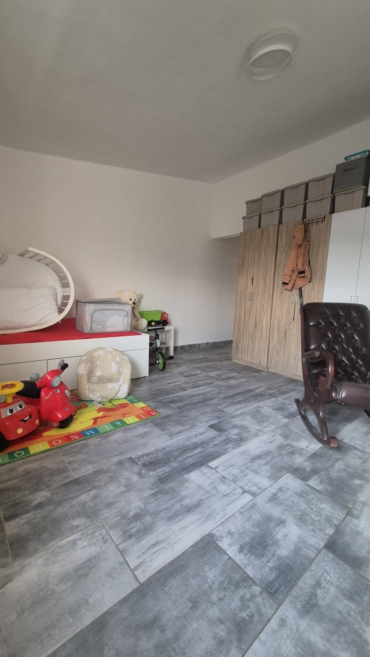 Quadrilocale con giardino a Montevarchi