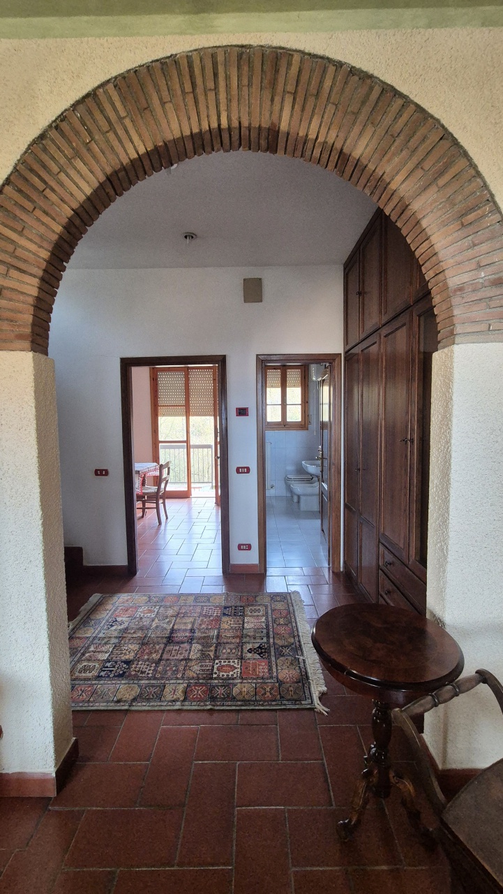 Casa indipendente con giardino a Bucine