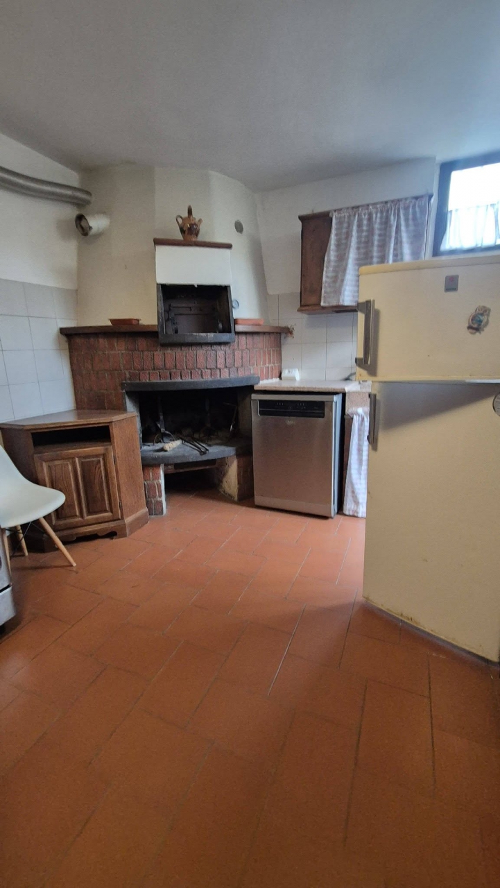 Casa indipendente con giardino a Bucine