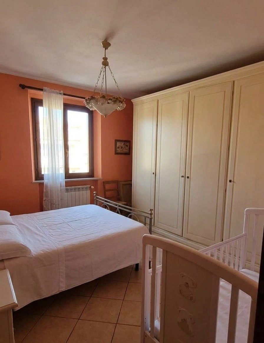 Trilocale con terrazzo a Montevarchi