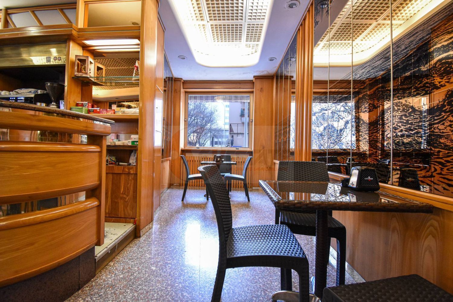 Locale commerciale in vendita in via luigi rolando 15, Sassari