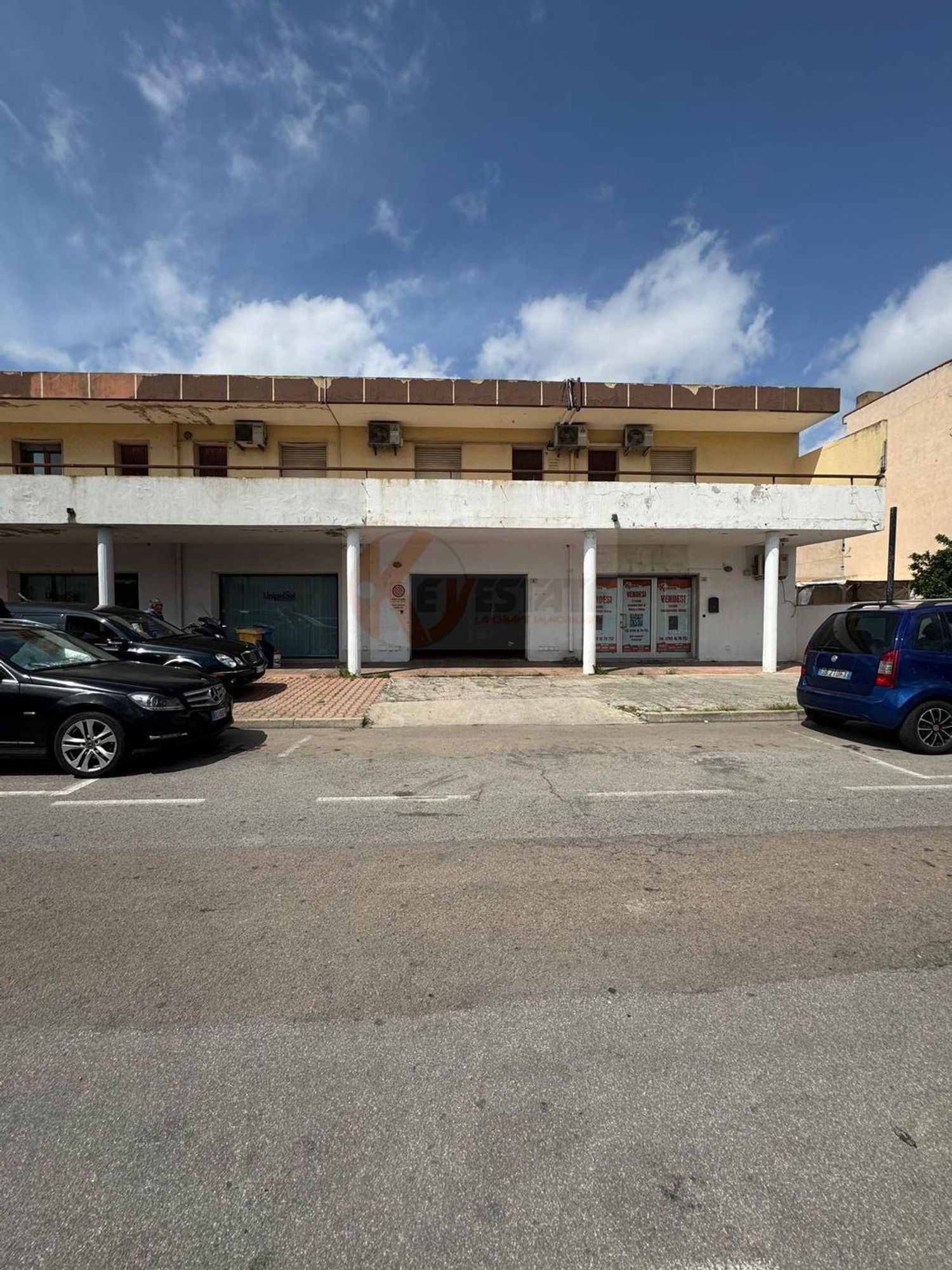 Locale commerciale in vendita in via via meucci 16, Olbia