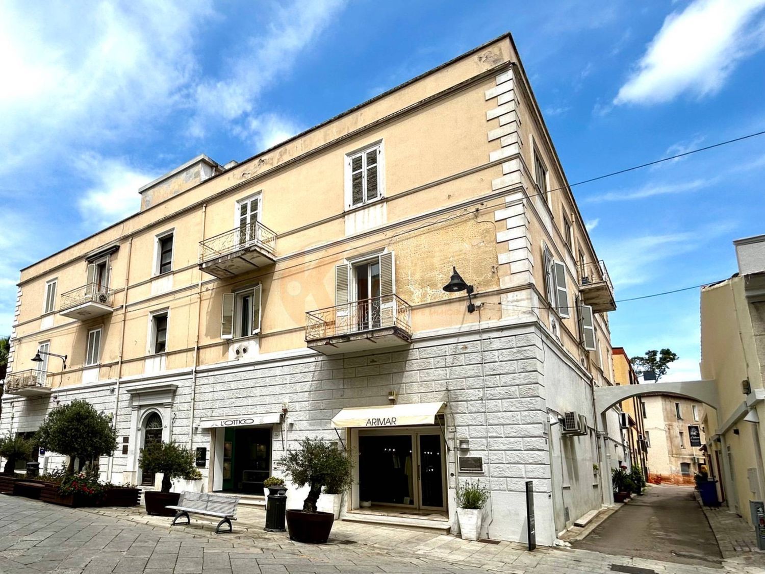 Ufficio vista mare in corso corso umberto i 46, Olbia