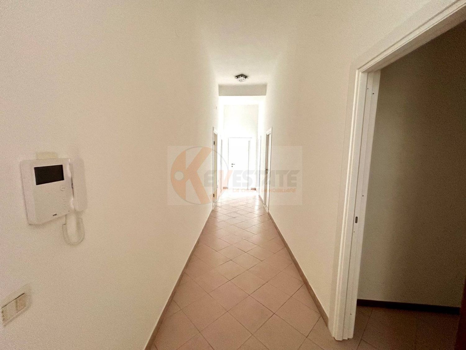 Ufficio vista mare in corso corso umberto i 46, Olbia