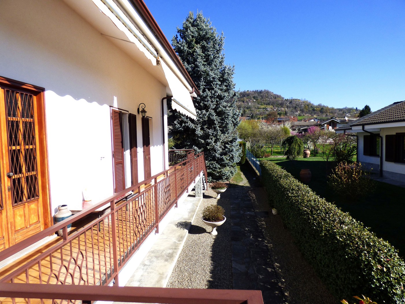 Villa con giardino a Luserna San Giovanni