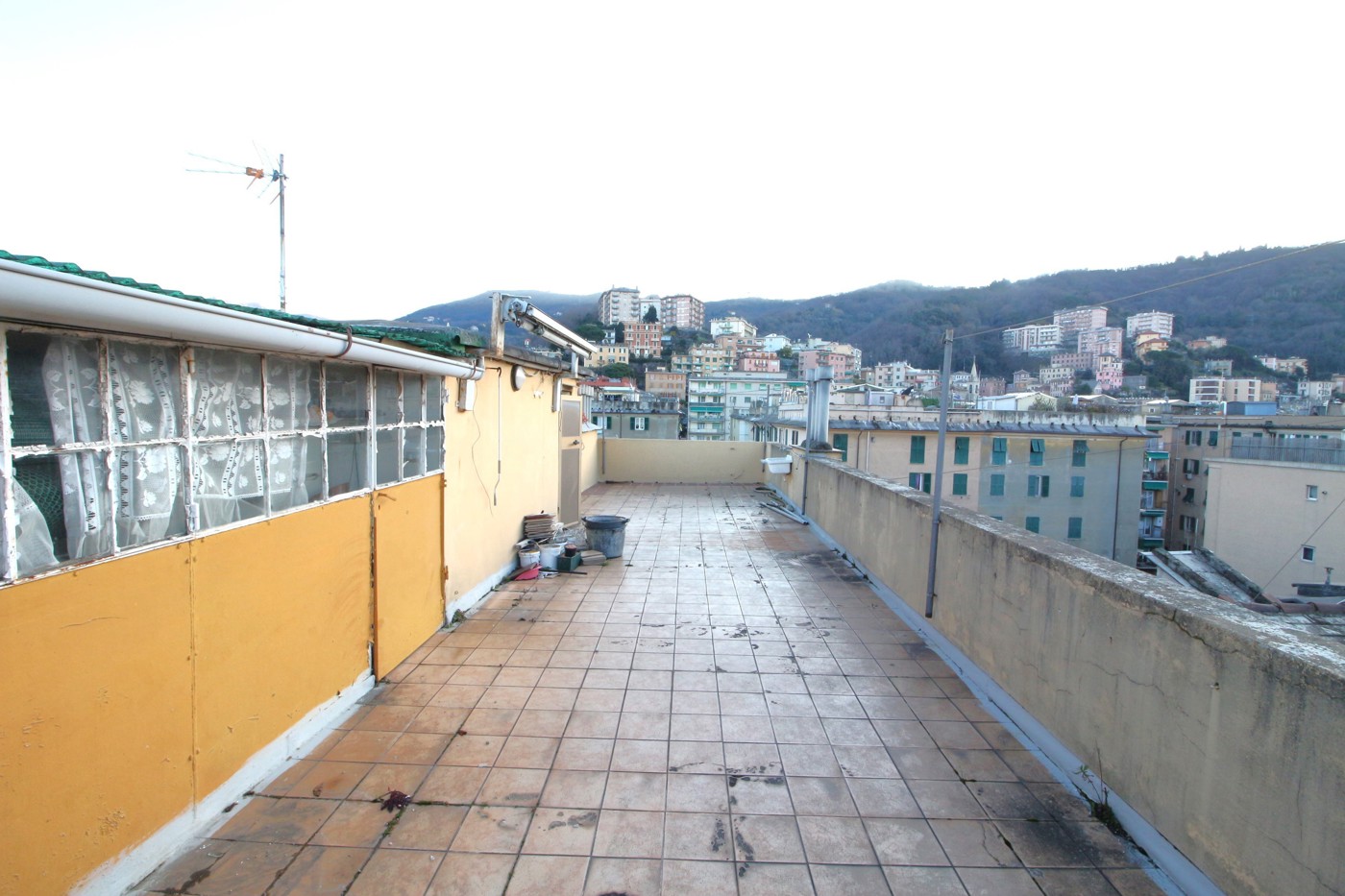 Quadrilocale in vendita a Genova