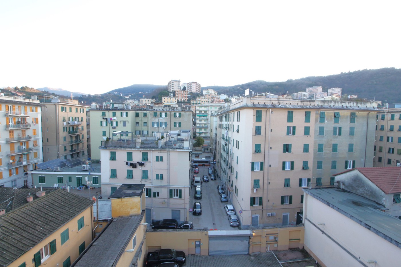 Quadrilocale in vendita a Genova