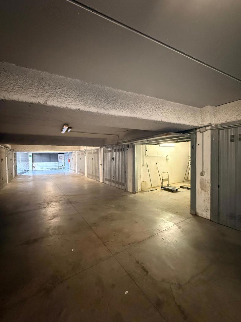 Box/Garage 15mq in vendita a Genova