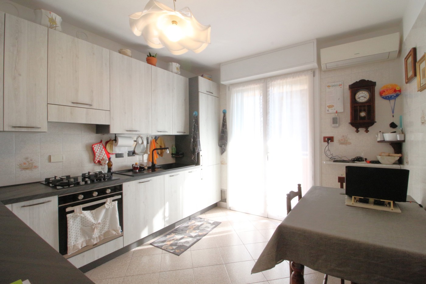 Appartamento in vendita a Genova