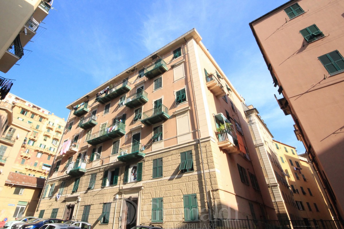 Trilocale in vendita a Genova