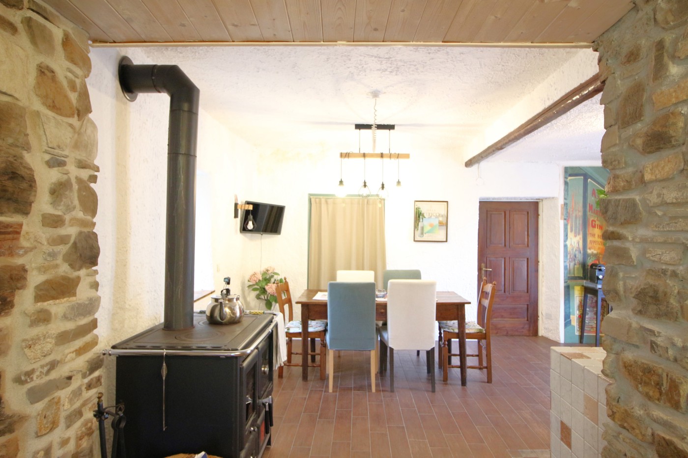 Casa indipendente con giardino a Mongiardino Ligure