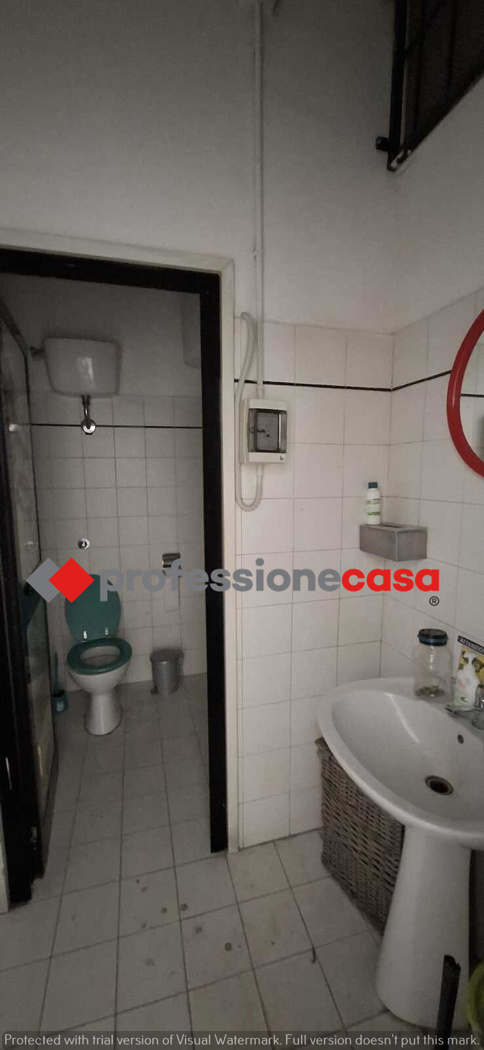 Negozio in affitto a Pomezia