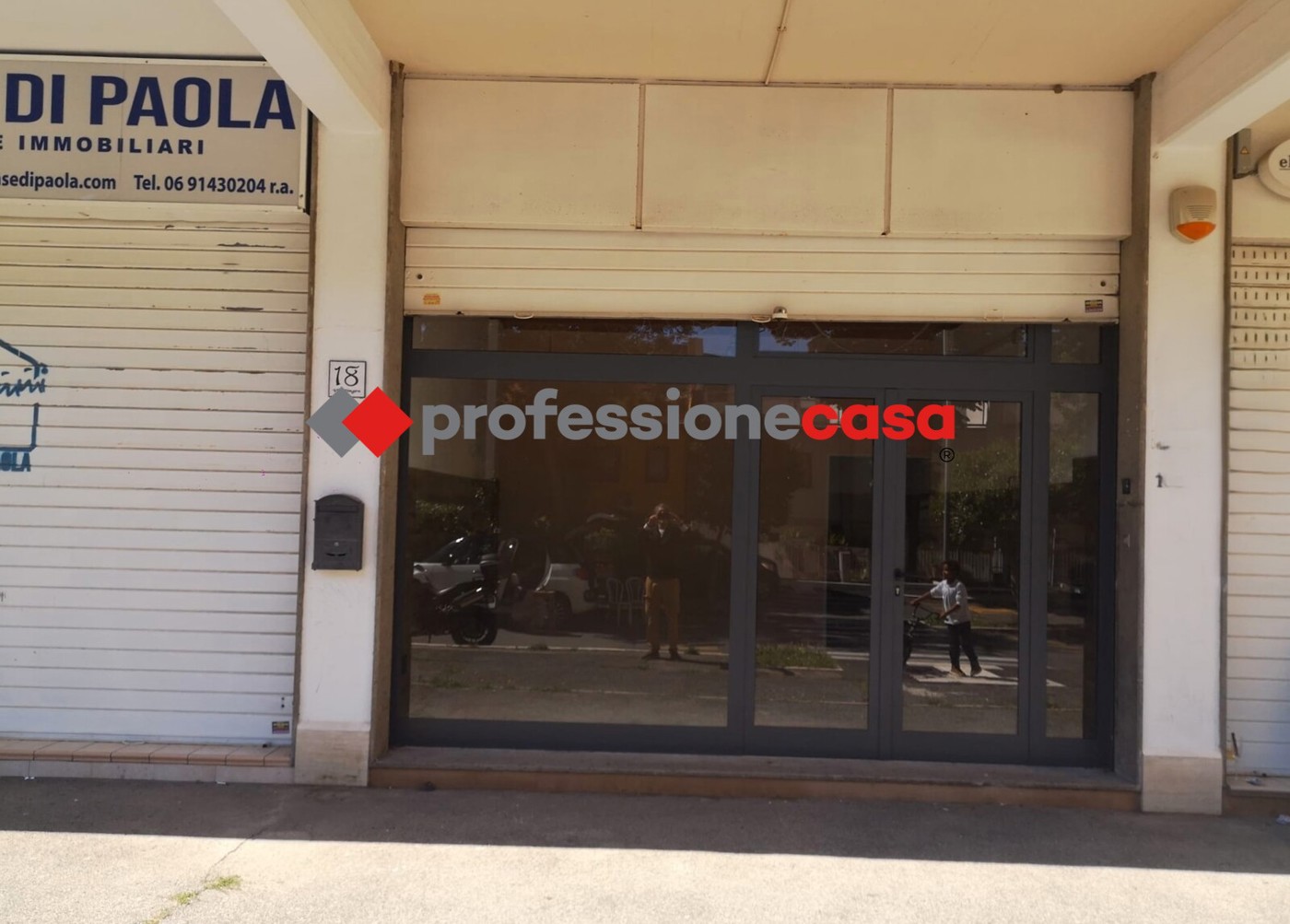 Negozio in vendita a Pomezia