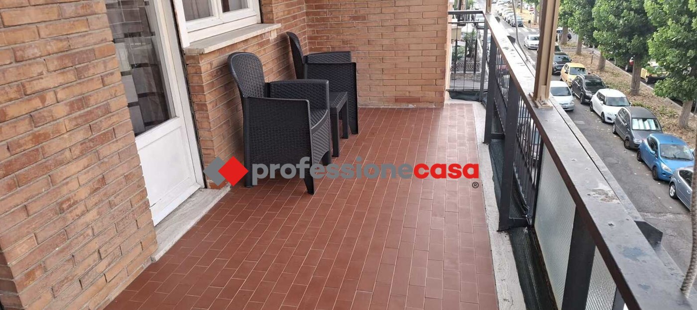 Trilocale in vendita a Pomezia