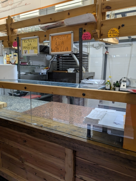 Attivit commerciale in vendita a Genova