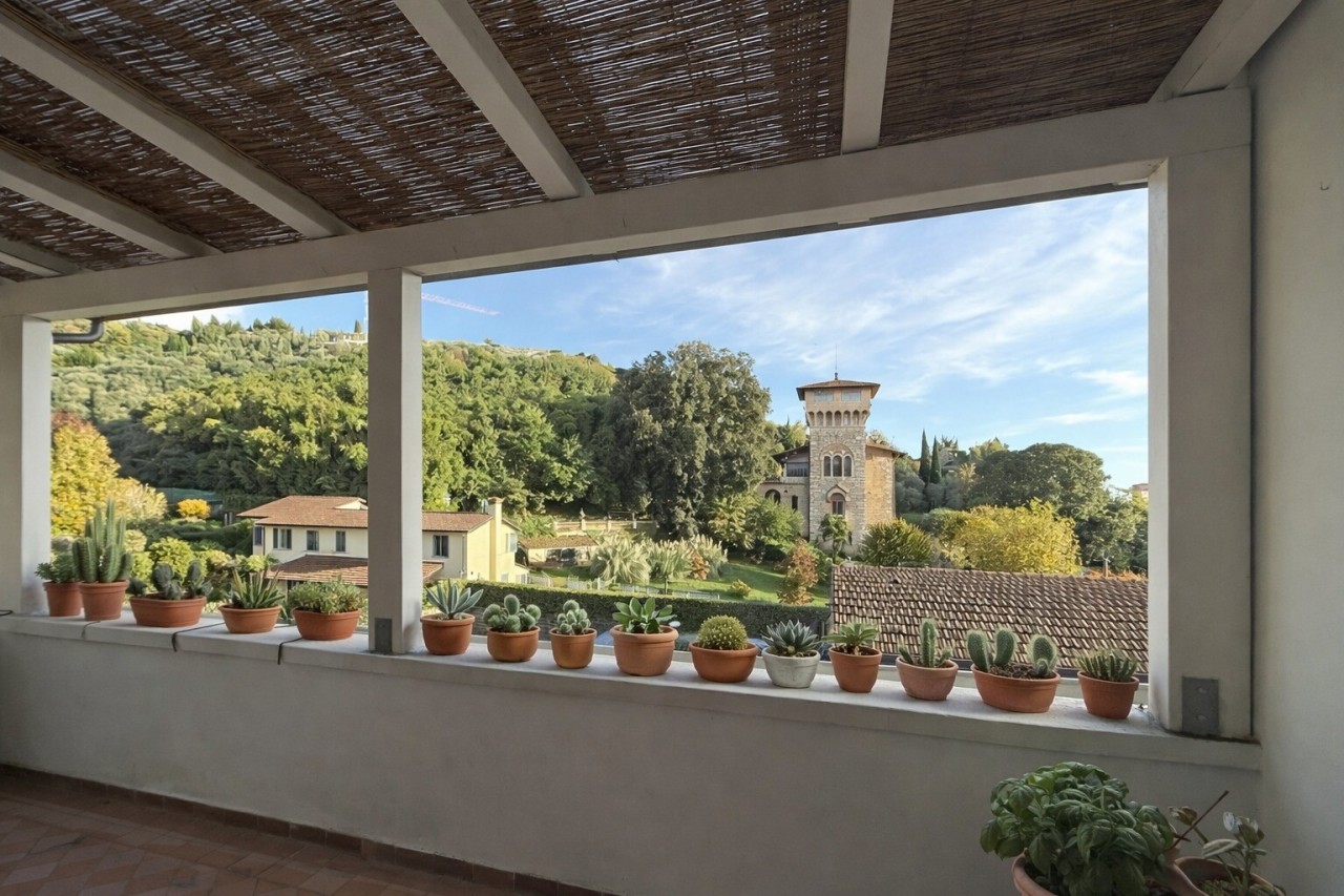 Appartamento con terrazzo a Pietrasanta