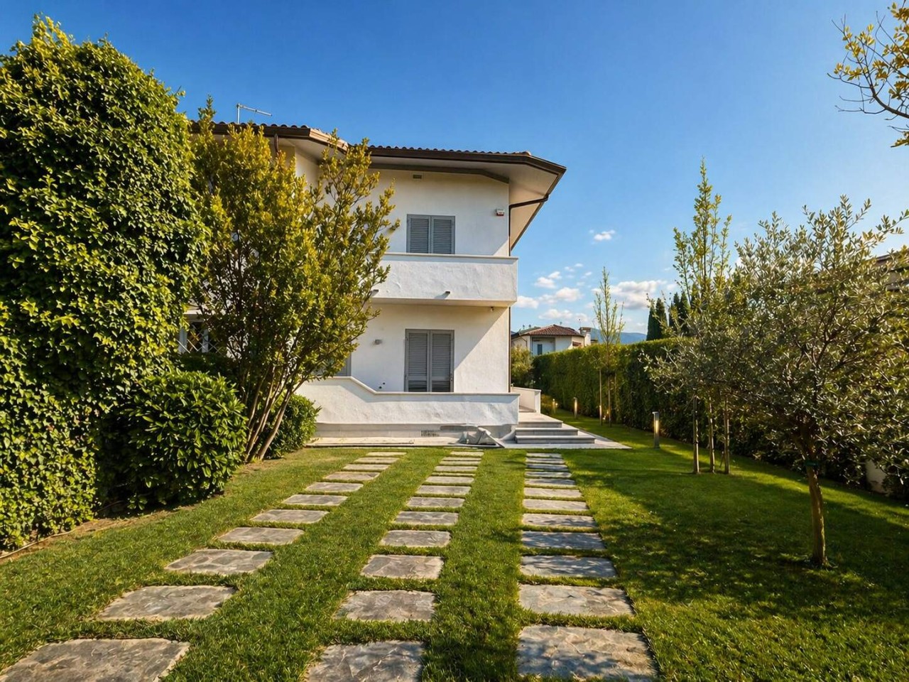 Villa in vendita a Pietrasanta
