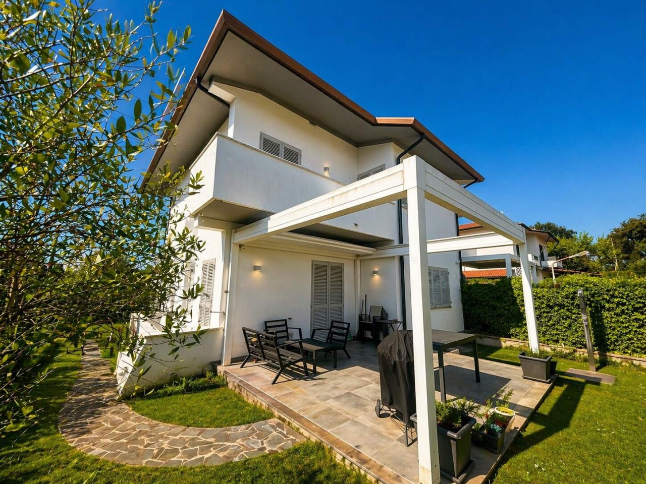 Villa in vendita a Pietrasanta