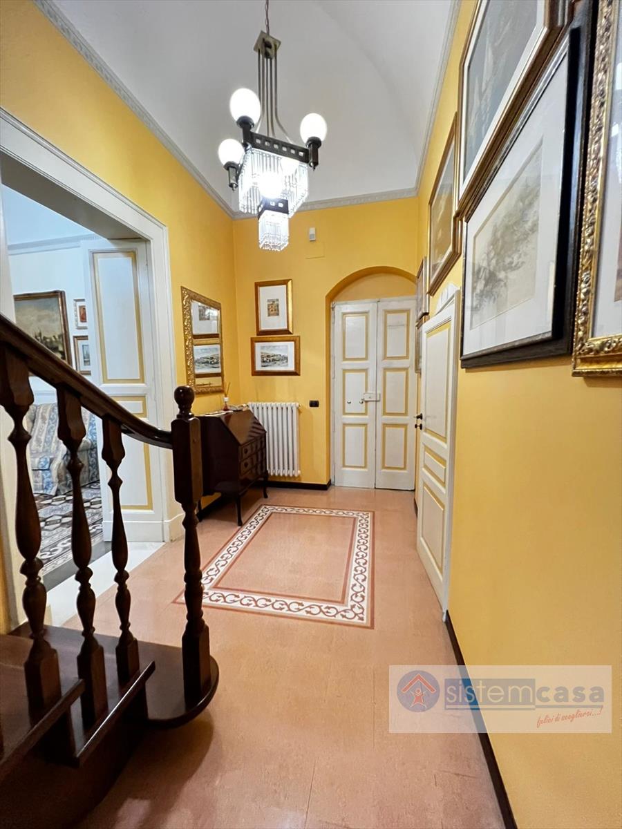 Appartamento con box, Corato corso garibaldi
