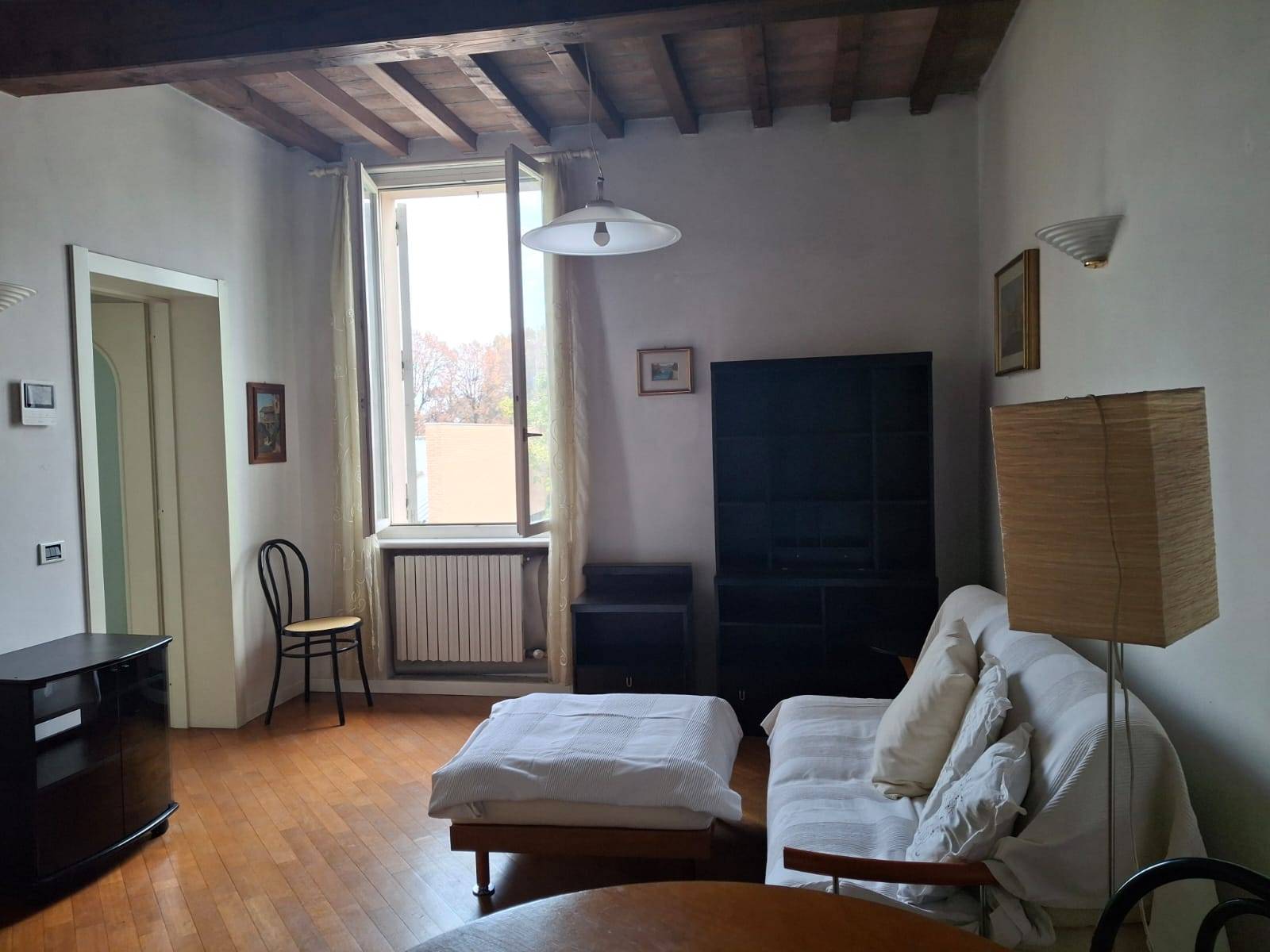 Appartamento in vendita a Parma, Oltretorrente