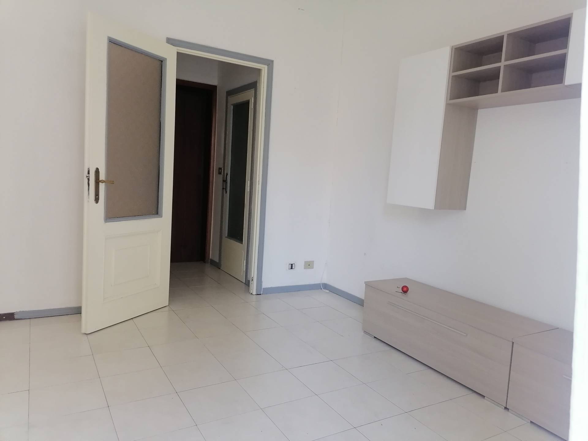 Appartamento in affitto a Parma, Montanara