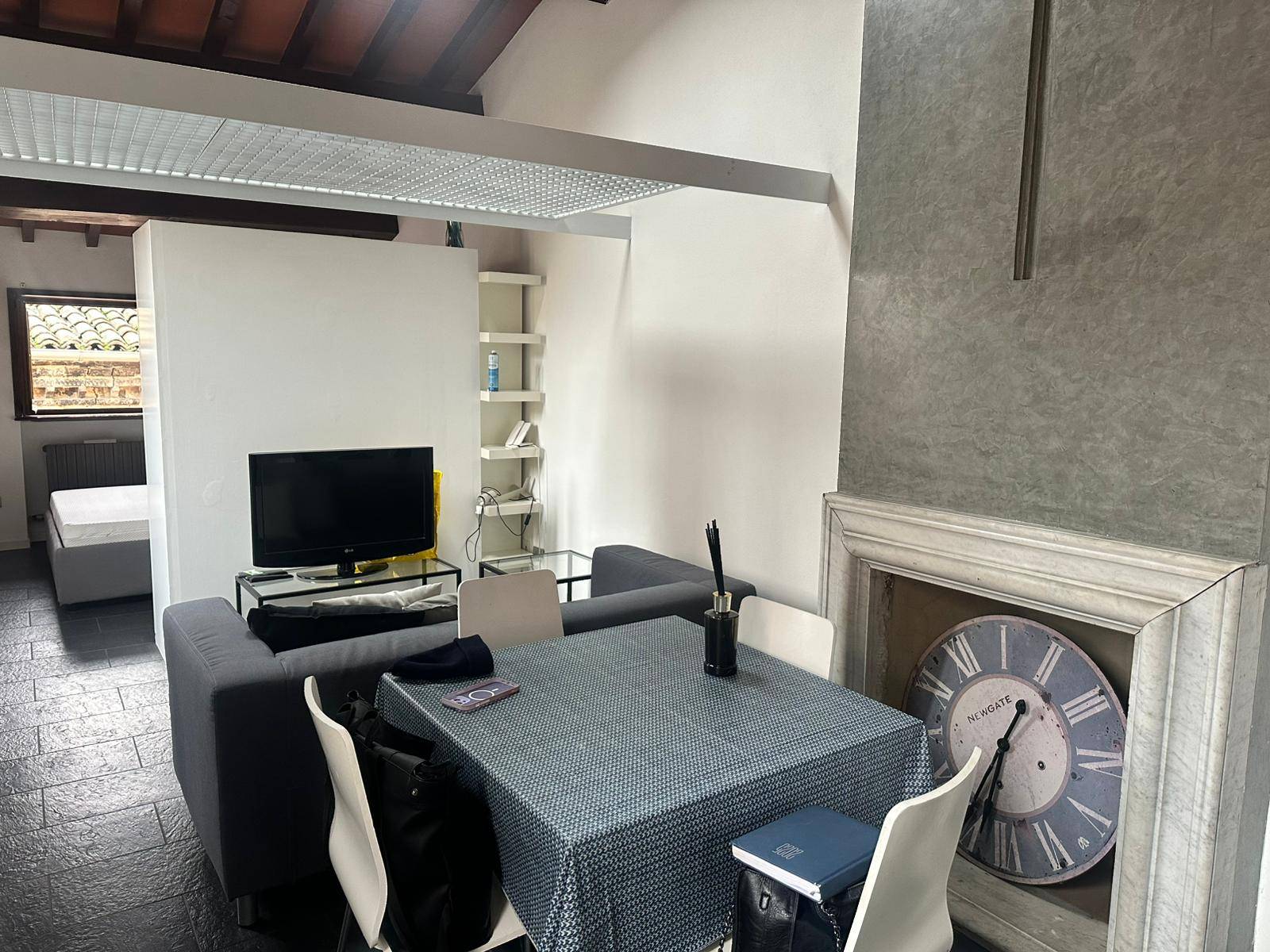 Appartamento in affitto a Parma, Centro storico