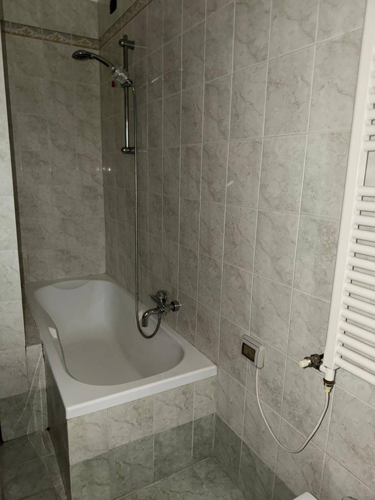 Appartamento in vendita a Parma, Molinetto